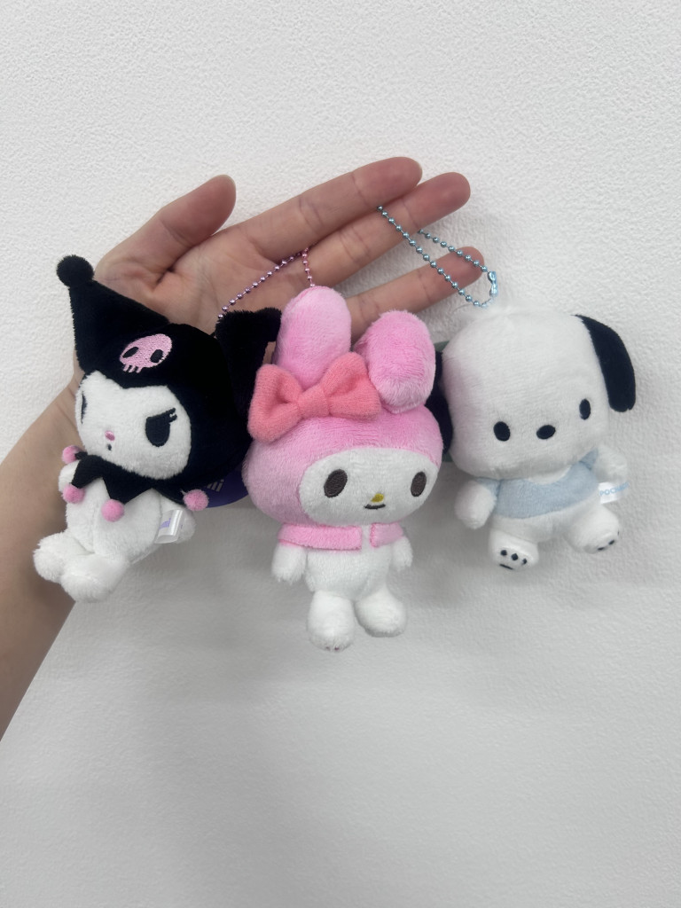 ボールチェーンがついています