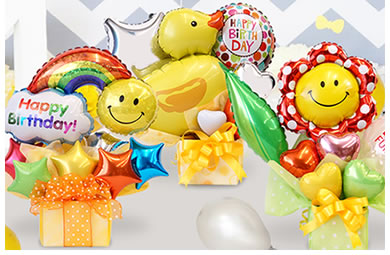 1歳の誕生日から、いろいろな年齢のお祝いに♪一番人気は「スマイリーフラワー」オリジナルバルーン♪